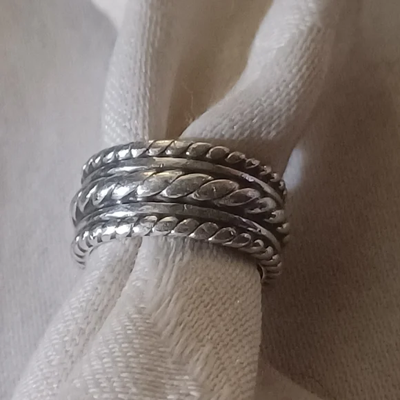 Reve Oval Peridot Ring in Sterling Silver and 14k, Size 6 - Picture 5 of 13